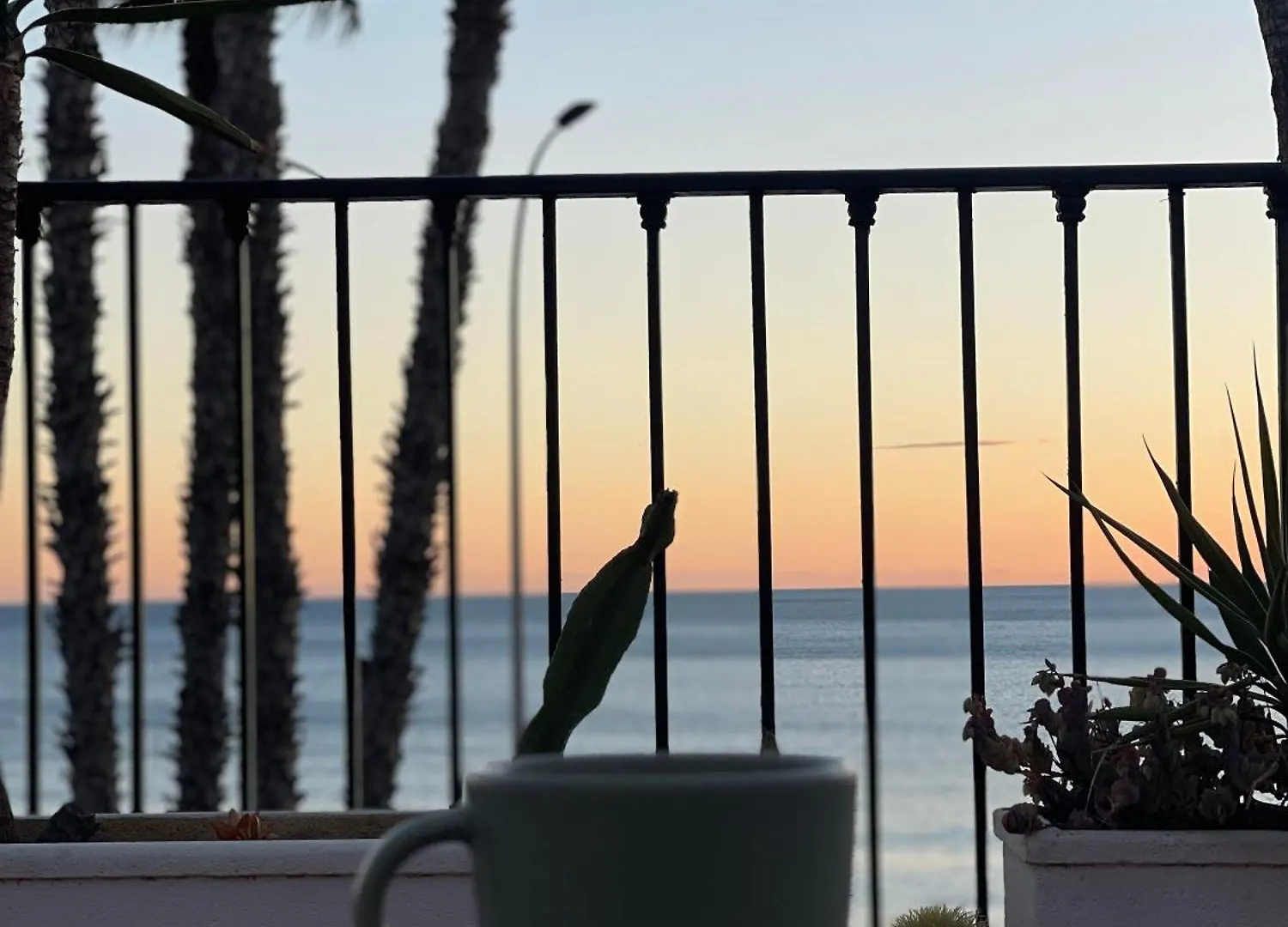 Sunset Ocean View In Malaga Beach Διαμέρισμα